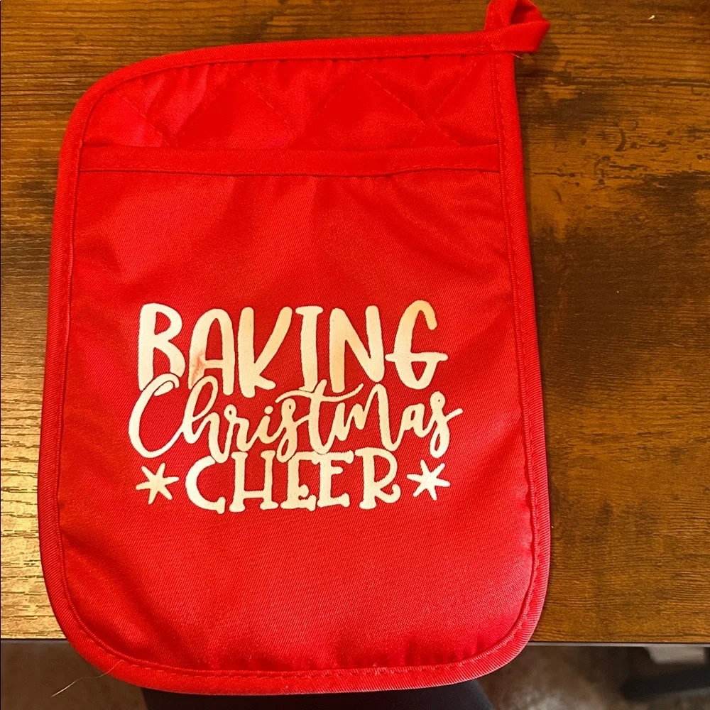6 Red Baking Cheer Pot Holder Bundle